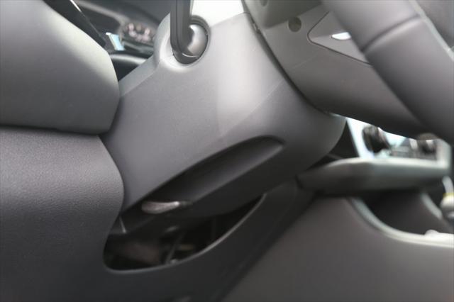 2025 Nissan Pathfinder SL FWD