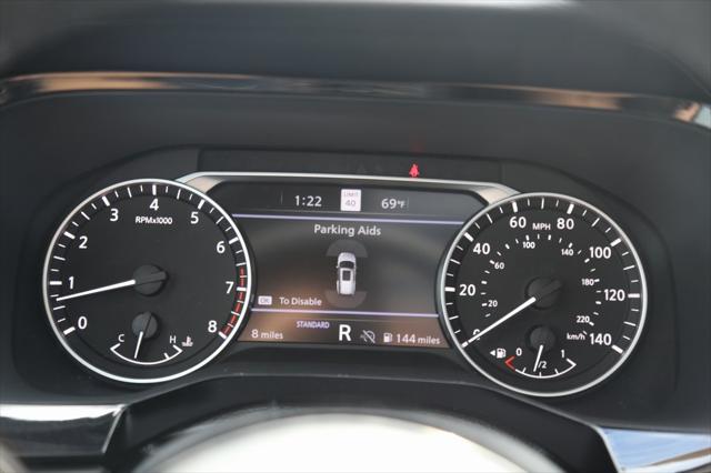 2025 Nissan Pathfinder SL FWD