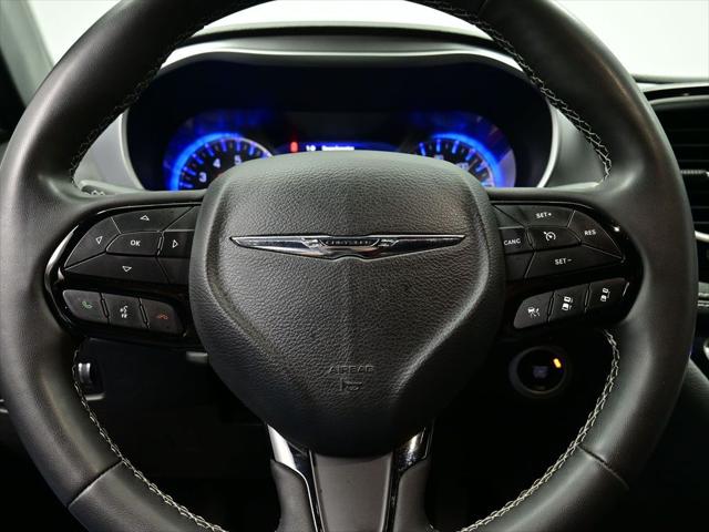 2022 Chrysler Pacifica Touring