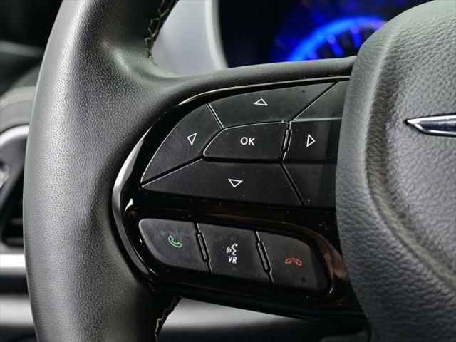 2022 Chrysler Pacifica Touring