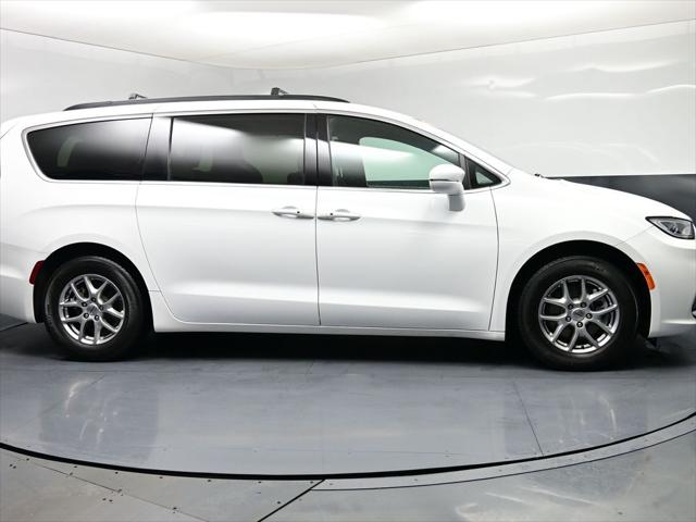 2022 Chrysler Pacifica Touring