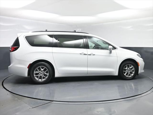 2022 Chrysler Pacifica Touring