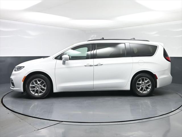 2022 Chrysler Pacifica Touring