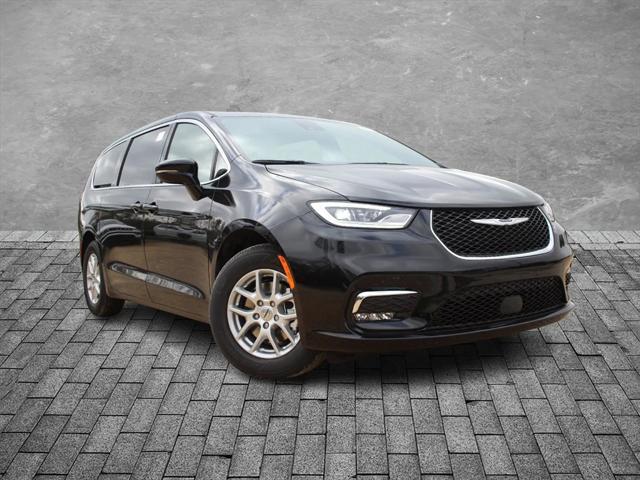 2025 Chrysler Pacifica PACIFICA SELECT