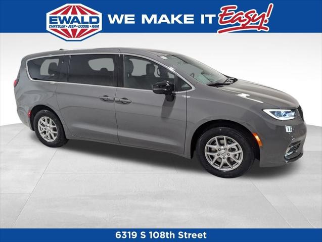 2025 Chrysler Pacifica PACIFICA SELECT