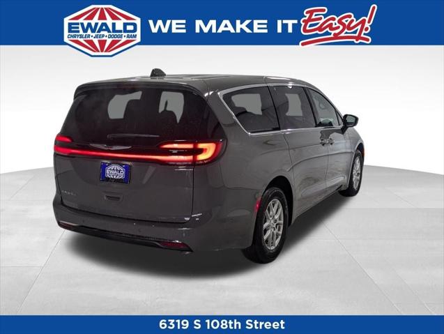 2025 Chrysler Pacifica PACIFICA SELECT