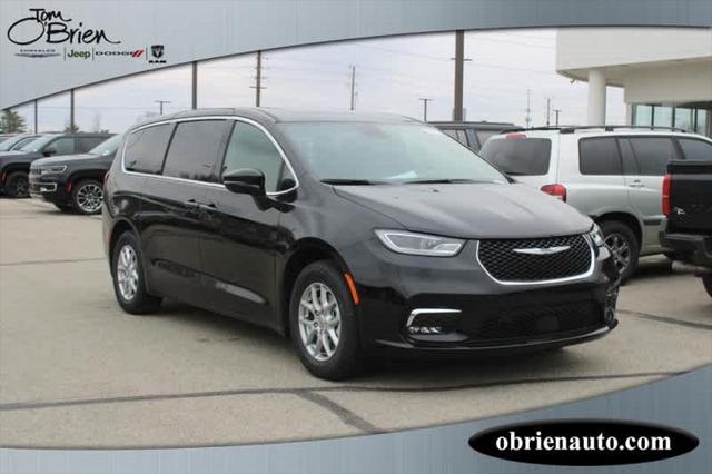 2025 Chrysler Pacifica PACIFICA SELECT