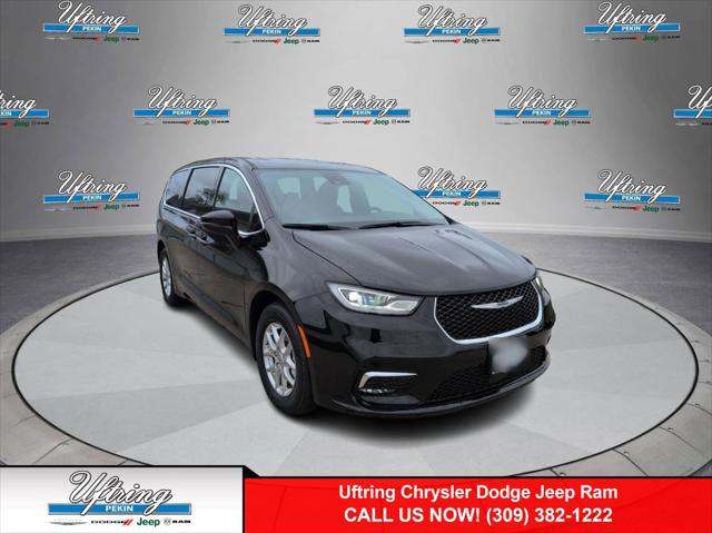 2025 Chrysler Pacifica PACIFICA SELECT