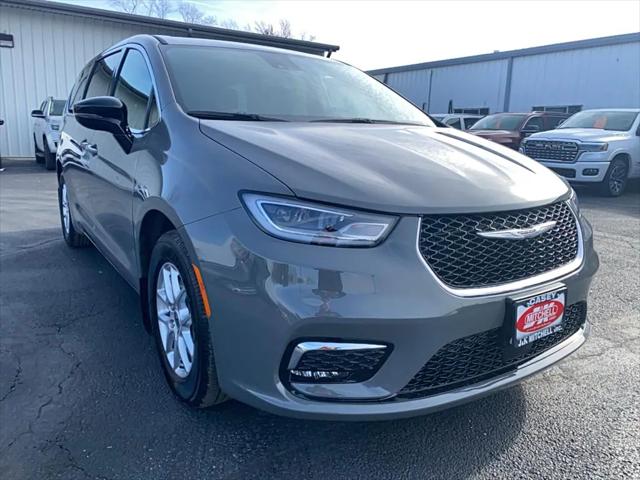 2025 Chrysler Pacifica PACIFICA SELECT