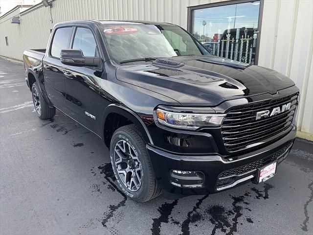 2025 RAM Ram 1500 RAM 1500 LARAMIE CREW CAB 4X4 57 BOX