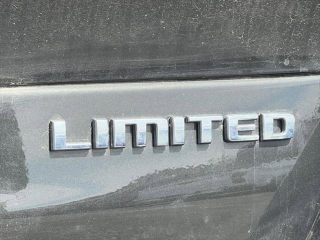 2023 Jeep Grand Cherokee L Limited 4x4 2023 Jeep Grand Cherokee L Limited 4x4