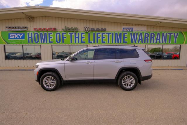 2024 Jeep Grand Cherokee L Laredo X 4x4