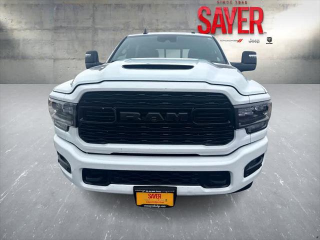 2023 RAM 2500 Limited Crew Cab 4x4 64 Box