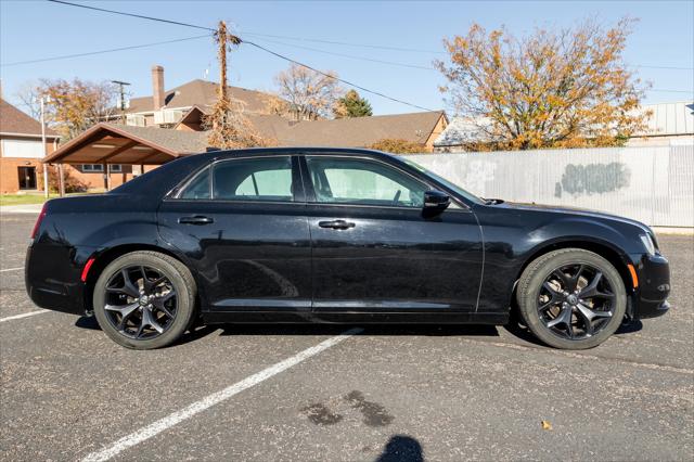 2021 Chrysler 300 300S