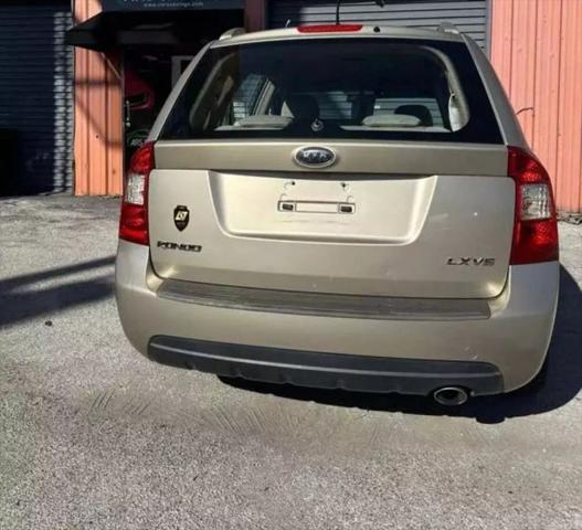 2007 Kia Rondo LX V6