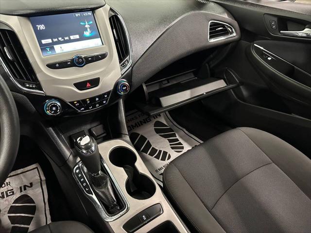 2018 Chevrolet Cruze LS Auto
