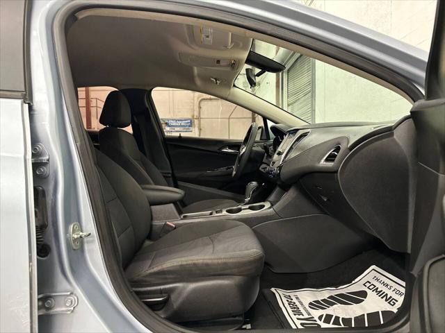 2018 Chevrolet Cruze LS Auto