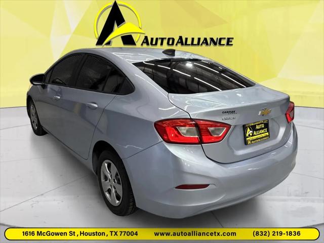 2018 Chevrolet Cruze LS Auto