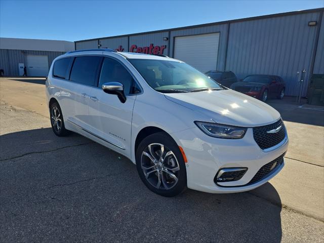 2025 Chrysler Pacifica PACIFICA PINNACLE AWD