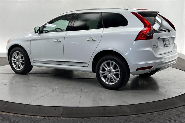 2015 Volvo XC60 T5 Platinum