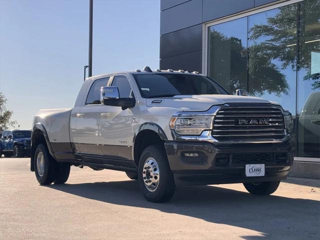 2024 RAM Ram 3500 RAM 3500 LIMITED LONGHORN MEGA CAB 4X4 64 BOX