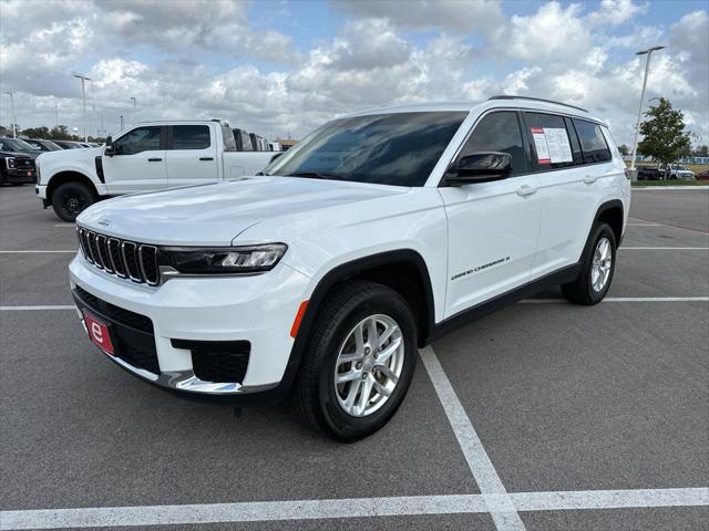 2022 Jeep Grand Cherokee L Laredo 4x2