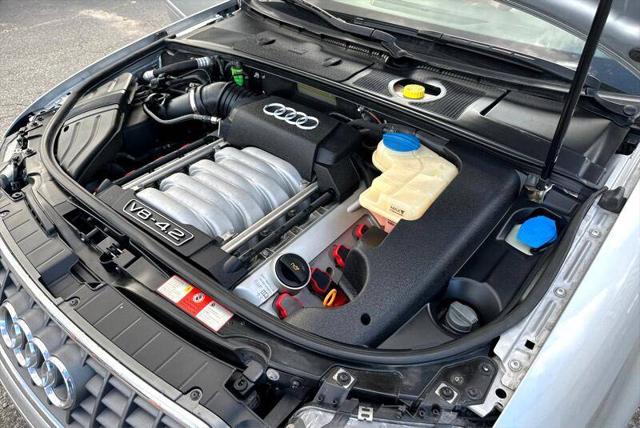 2006 Audi S4 Standard