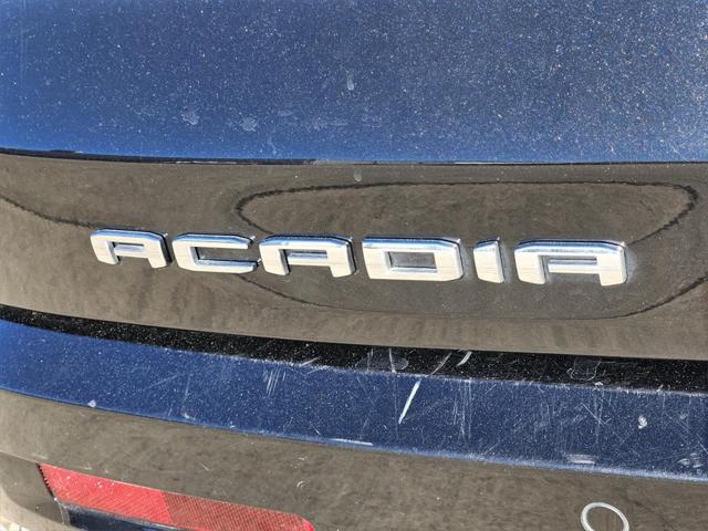 2023 GMC Acadia FWD Denali