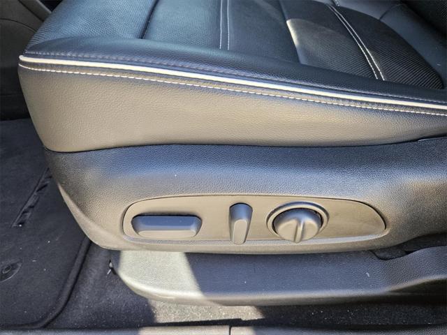 2023 GMC Acadia FWD Denali