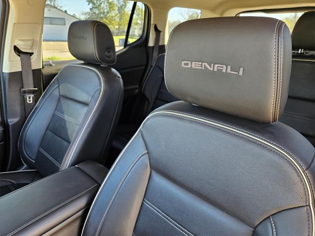 2023 GMC Acadia FWD Denali