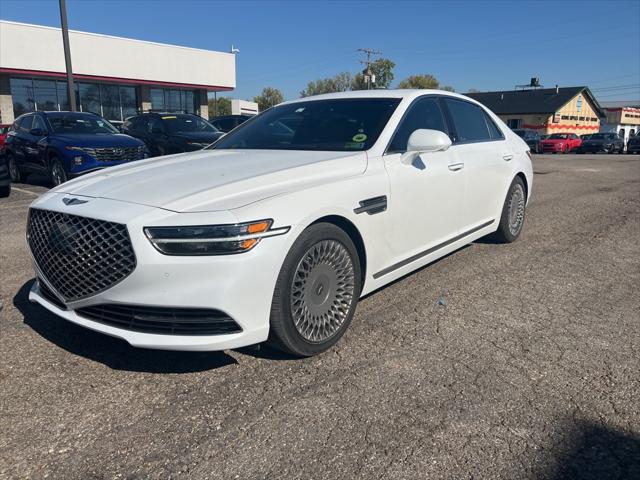 2022 Genesis G90