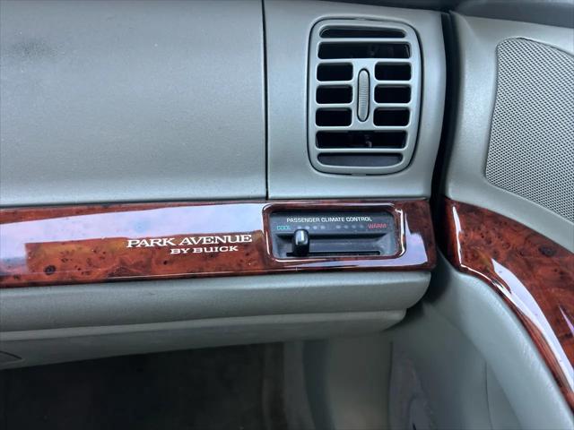 1997 Buick Park Avenue 4dr Sdn