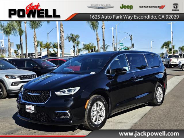 2025 Chrysler Pacifica PACIFICA SELECT