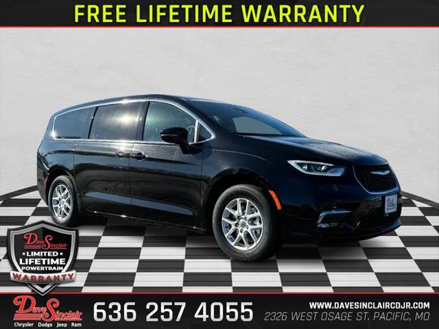 2025 Chrysler Pacifica PACIFICA SELECT