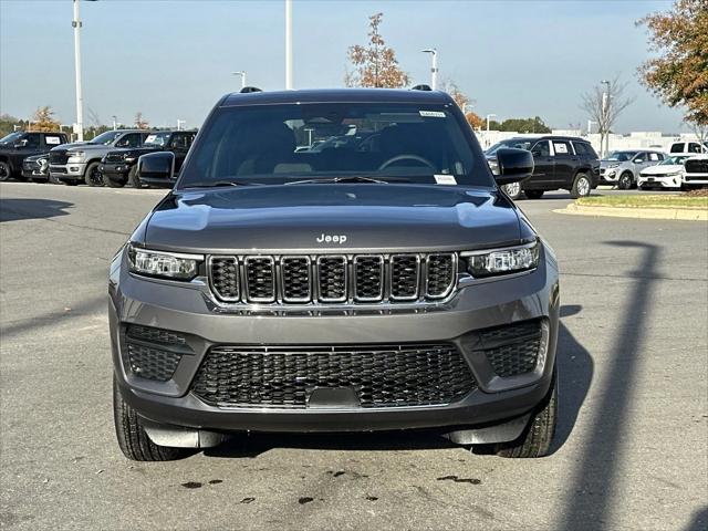 2025 Jeep Grand Cherokee GRAND CHEROKEE LAREDO X 4X2