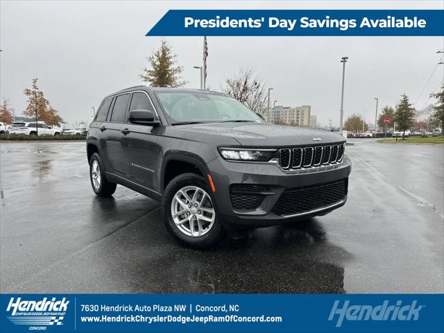 2025 Jeep Grand Cherokee GRAND CHEROKEE LAREDO X 4X4