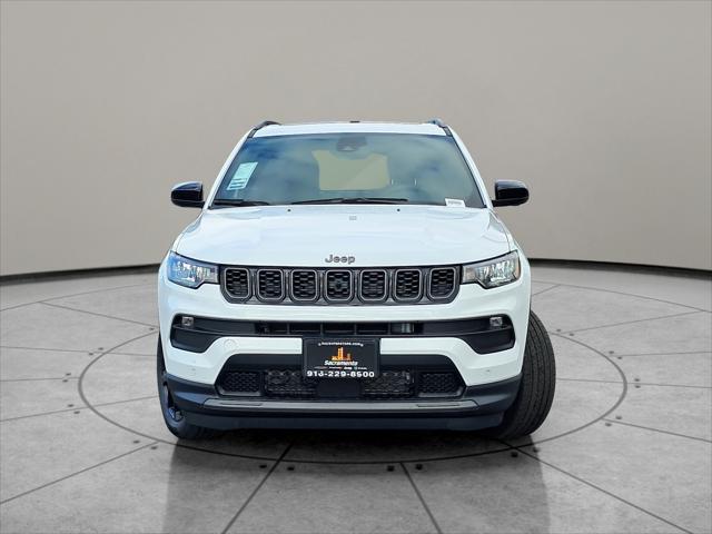 2025 Jeep Compass COMPASS LATITUDE 4X4