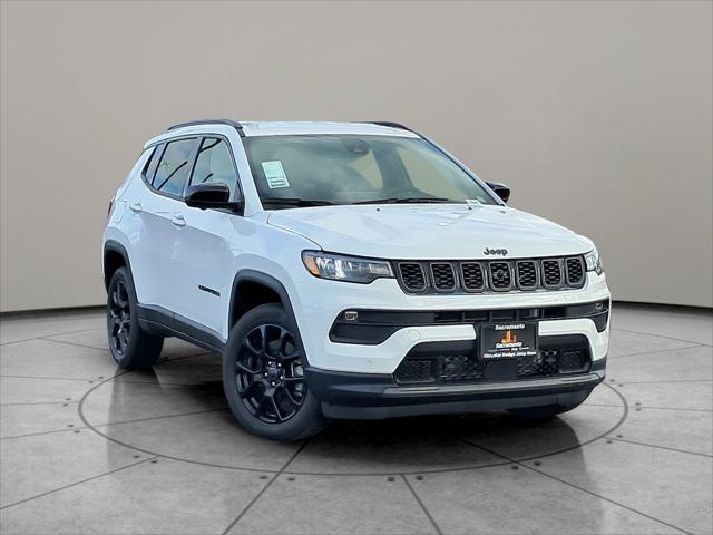 2025 Jeep Compass COMPASS LATITUDE 4X4