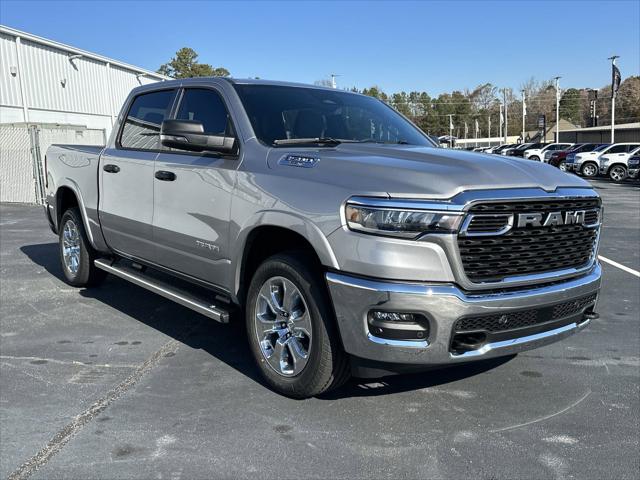 2025 RAM Ram 1500 RAM 1500 BIG HORN CREW CAB 4X4 57 BOX