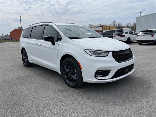 2025 Chrysler Pacifica PACIFICA LIMITED AWD