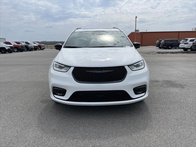2025 Chrysler Pacifica PACIFICA LIMITED AWD
