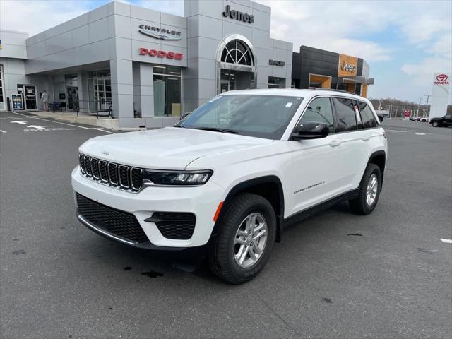 2025 Jeep Grand Cherokee GRAND CHEROKEE LAREDO 4X4