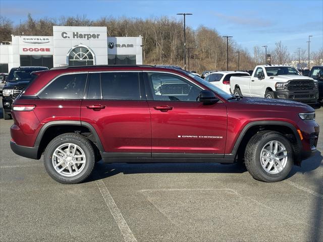 2025 Jeep Grand Cherokee GRAND CHEROKEE LAREDO X 4X4