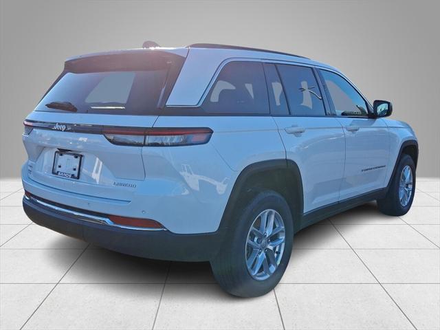 2025 Jeep Grand Cherokee GRAND CHEROKEE LAREDO X 4X4