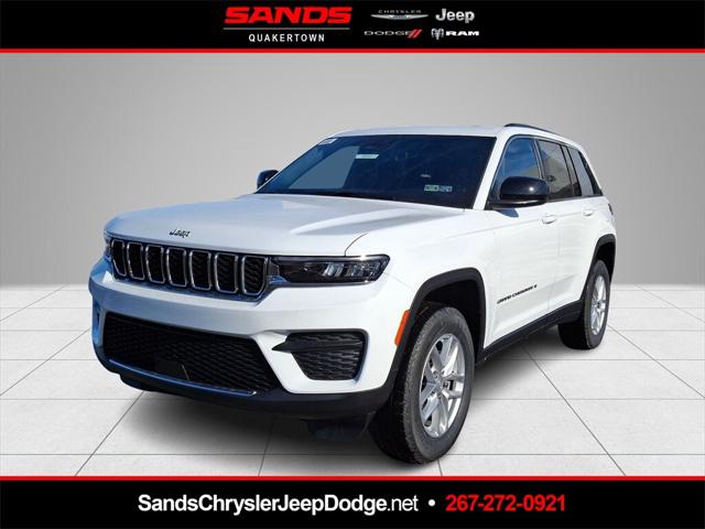 2025 Jeep Grand Cherokee GRAND CHEROKEE LAREDO X 4X4