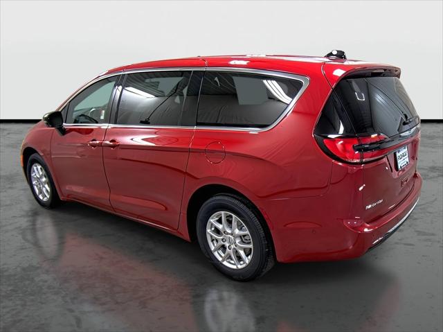 2025 Chrysler Pacifica PACIFICA SELECT