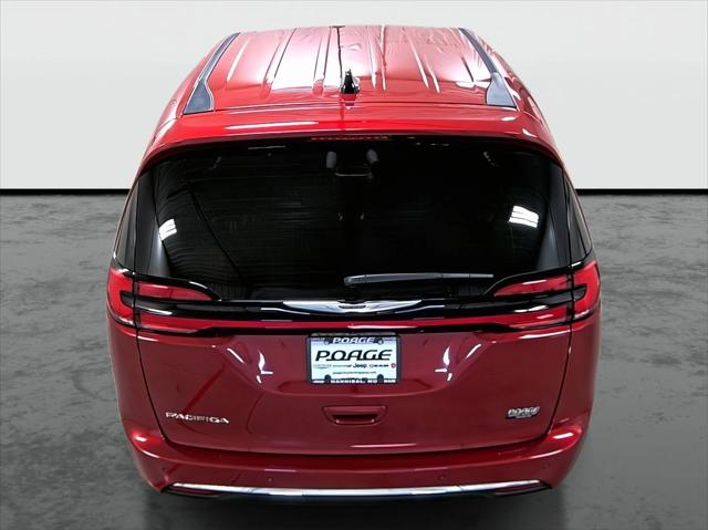 2025 Chrysler Pacifica PACIFICA SELECT