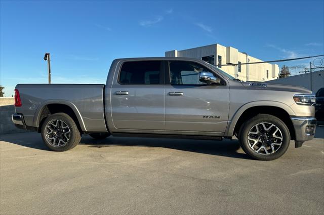 2025 RAM Ram 1500 RAM 1500 LARAMIE CREW CAB 4X4 64 BOX