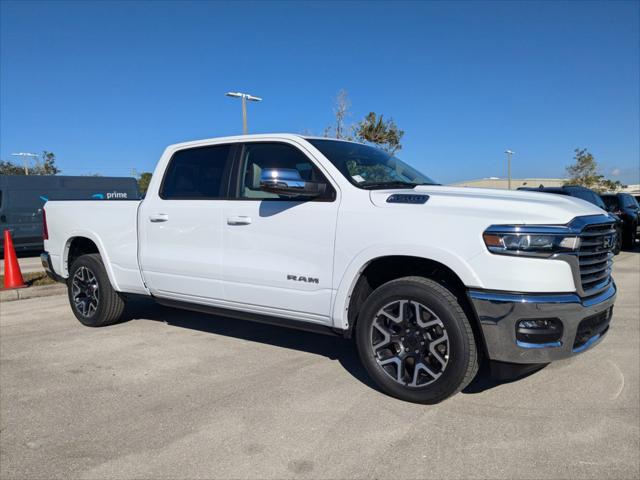 2025 RAM Ram 1500 RAM 1500 LARAMIE CREW CAB 4X4 64 BOX