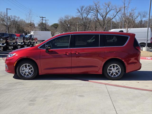 2025 Chrysler Pacifica PACIFICA SELECT